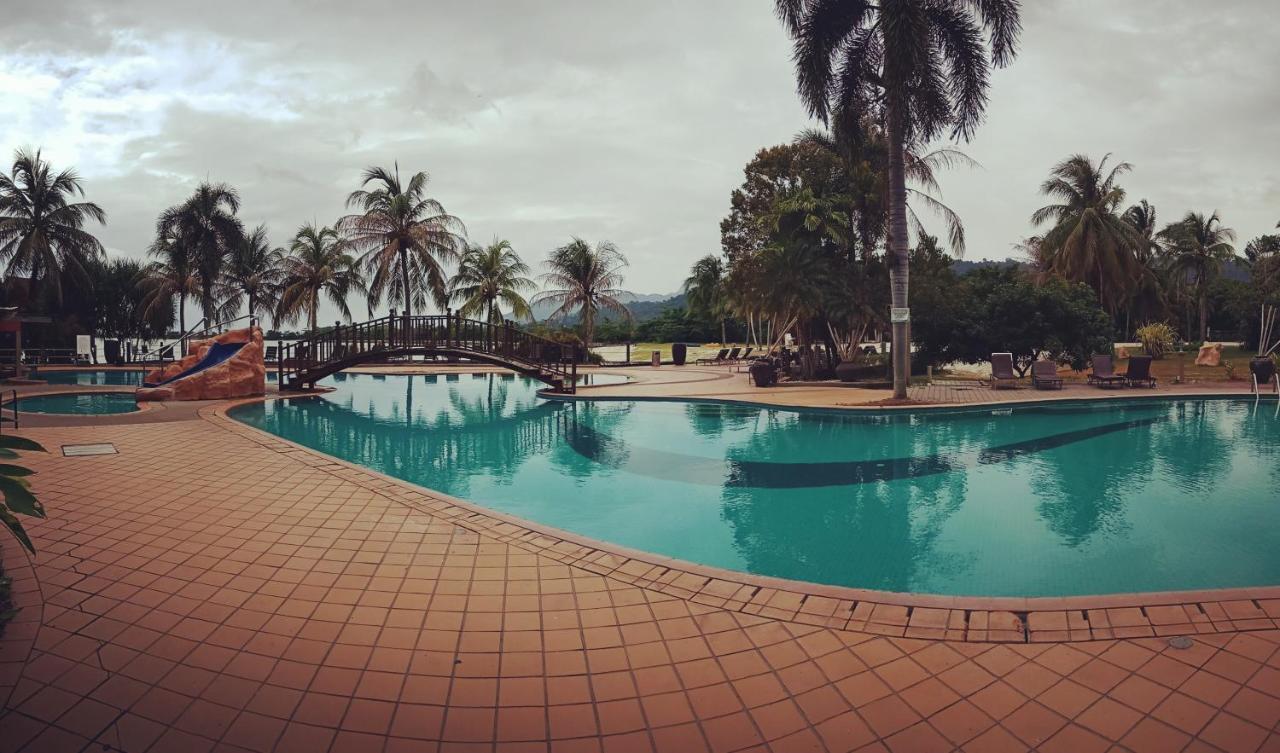 The Lagoon Water Resort Pantai Cenang  Exterior photo