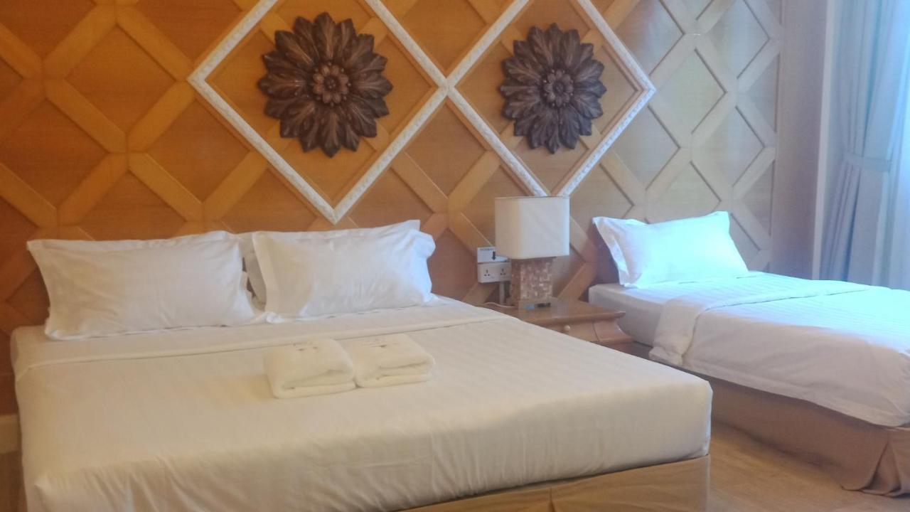 The Lagoon Water Resort Pantai Cenang  Room photo